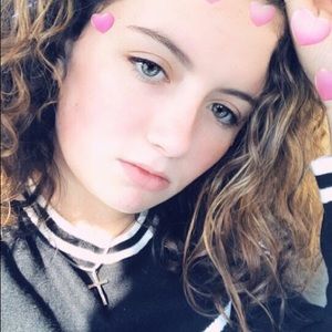 Meet your Posher, Molly